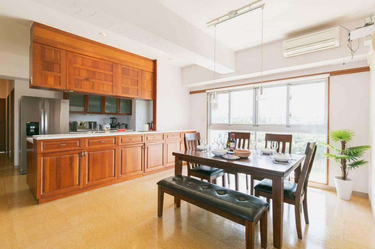 Millers Condo 4F Yomitan Eksteriør billede
